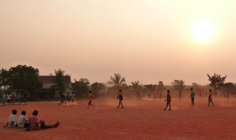 Soccer in misty sun_sml